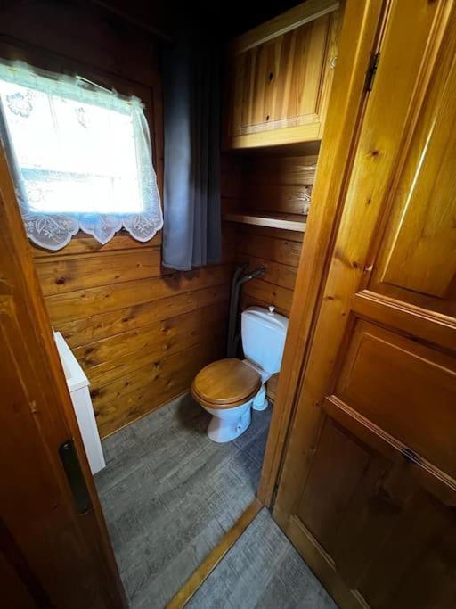 Chalet Ardennais Fromelennes Exterior foto